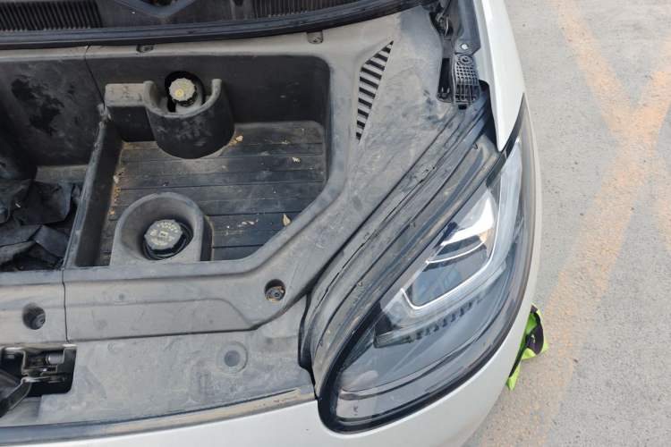Used Wuling Bingo 2024 333 km Lingxi Connected Version Engine Bay Left