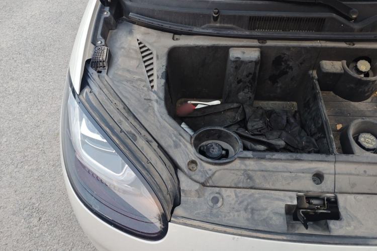Used Wuling Bingo 2024 333 km Lingxi Connected Version Engine Bay Right