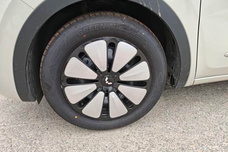 Used Wuling Bingo 2024 333 km Enjoyment Version Exterior 7