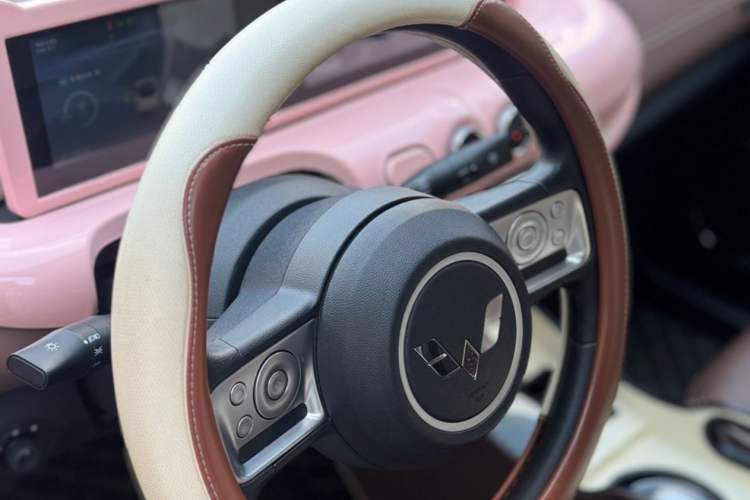 Used Wuling Bingo 2024 333 km Enjoyment Version Interior 1
