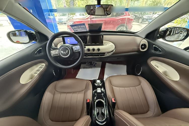 Used Wuling Bingo 2024 333 km Enjoyment Version Interior 1