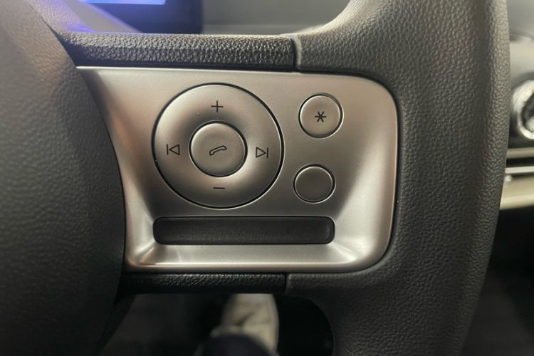 Used Wuling Bingo 2024 203km Light Edition Interior 14