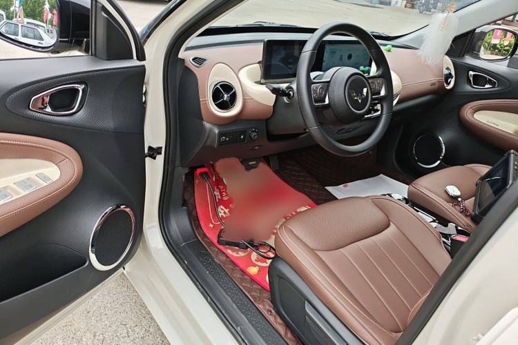 Used Wuling Bingo 2024 333 km Enjoyment Version Interior 3