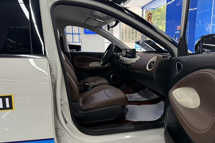 Used Wuling Bingo 2024 333 km Enjoyment Version Interior 4