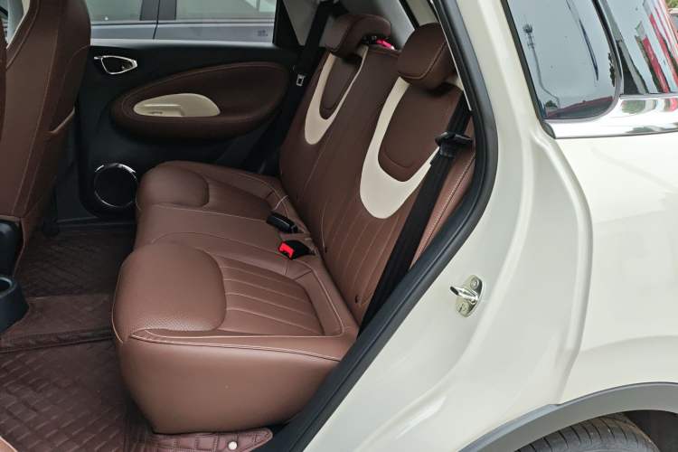 Used Wuling Bingo 2024 333 km Enjoyment Version Interior 4