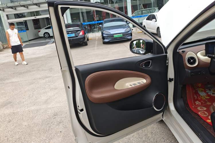 Used Wuling Bingo 2024 333 km Enjoyment Version Interior 7
