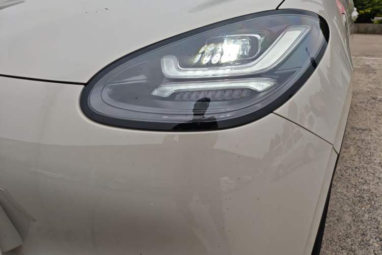 Used Wuling Bingo 2024 333 km Enjoyment Version Left Front Headlight