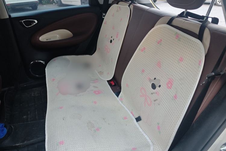 Used Wuling Bingo 2024 333 km Lingxi Connected Version Left Rear Seat