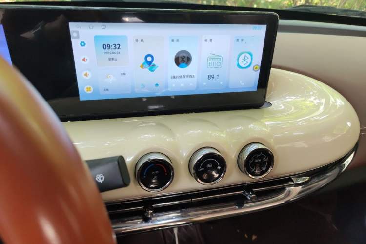 Used Wuling Bingo 2024 333 km Enjoyment Version Audio And AC Panel