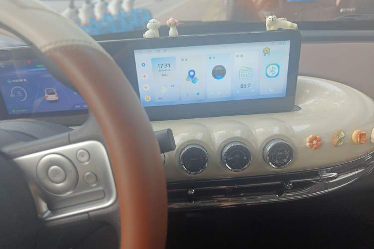 Used Wuling Bingo 2024 333 km Enjoyment Version Audio And AC Panel