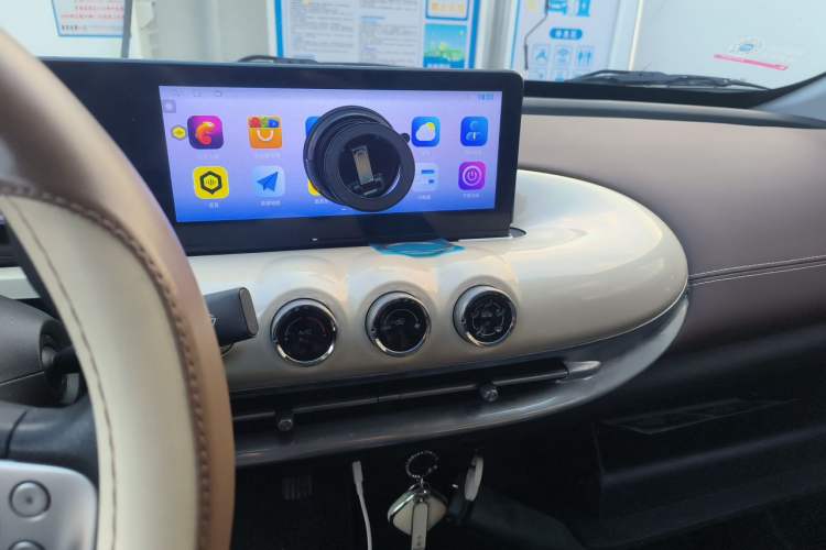 Used Wuling Bingo 2024 333 km Enjoyment Version Audio And AC Panel