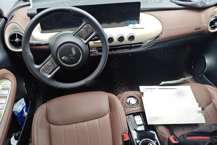Used Wuling Bingo 2024 333 km Lingxi Connected Version Center Console