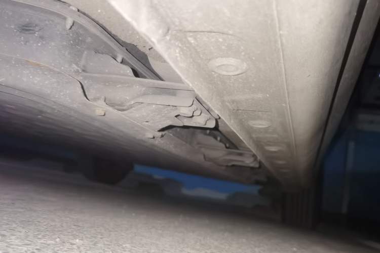 Used Wuling Bingo 2024 410 km Lingxi Deluxe Edition Chassis Front Left
