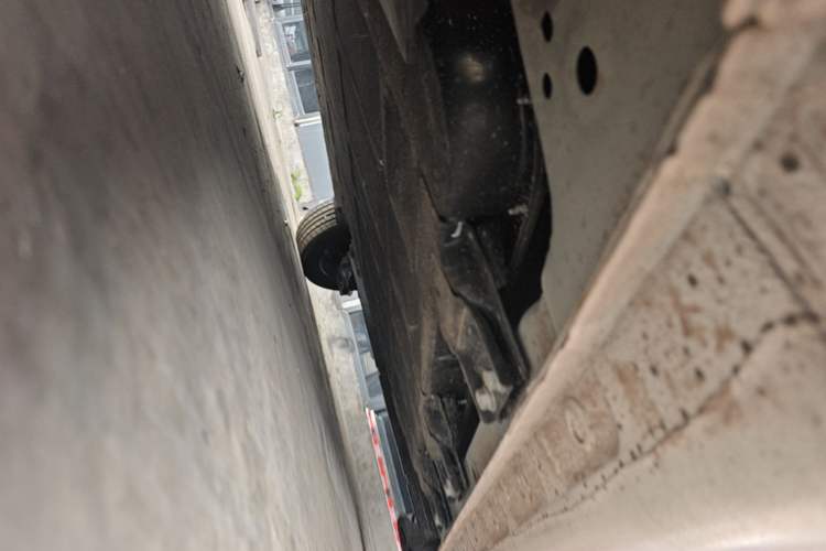 Used Wuling Bingo 2024 333 km Lingxi Connected Version Chassis Front Left