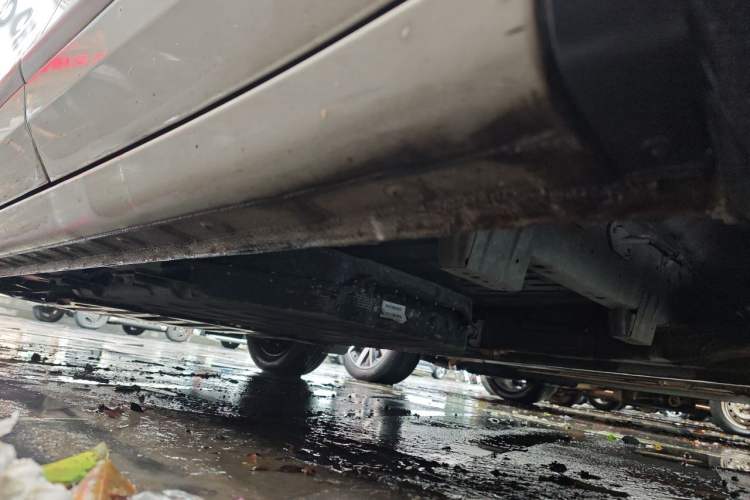 Used Wuling Bingo 2024 203km Light Edition Chassis Rear Left