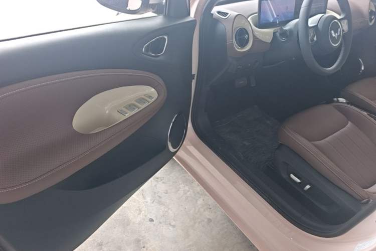 Used Wuling Bingo 2024 333 km Lingxi Connected Version Driver Seat