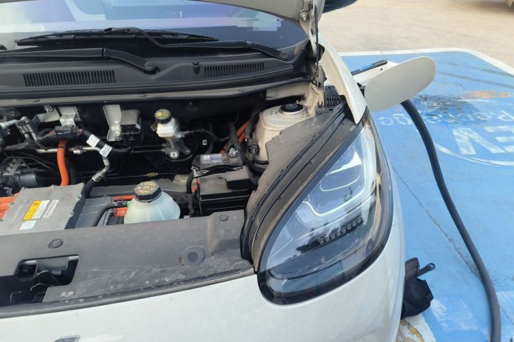 Used Wuling Bingo 2024 333 km Enjoyment Version Engine Bay Left
