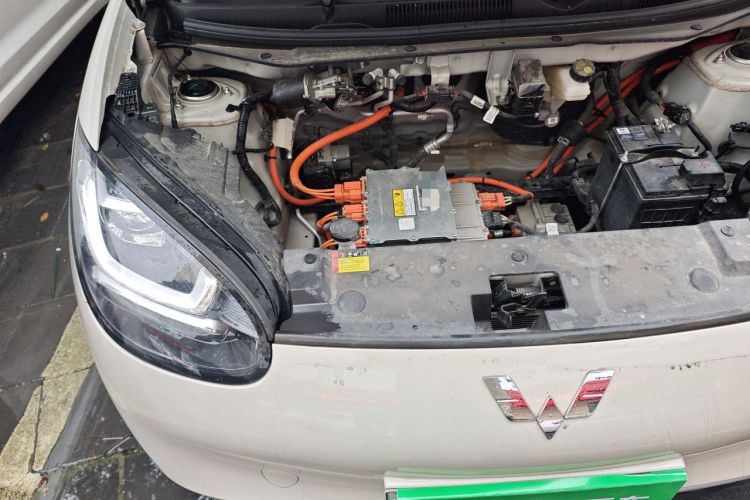 Used Wuling Bingo 2024 203km Light Edition Engine Bay Right