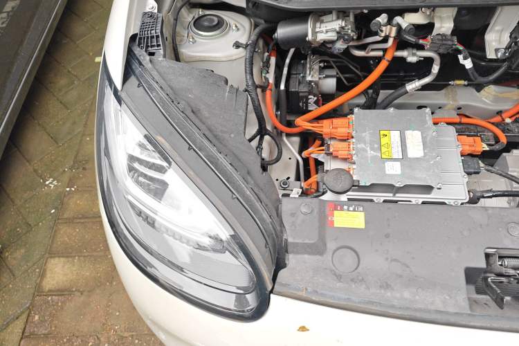 Used Wuling Bingo 2024 333 km Lingxi Connected Version Engine Bay Right