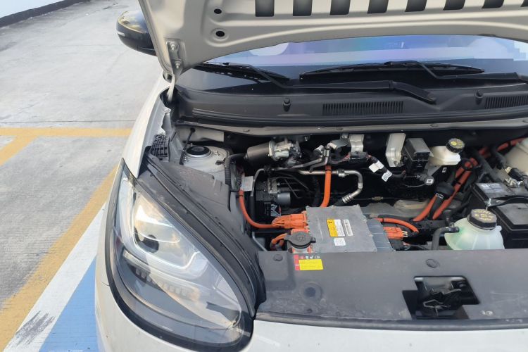Used Wuling Bingo 2024 333 km Enjoyment Version Engine Bay Right