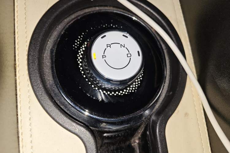 Used Wuling Bingo 2024 333 km Enjoyment Version Gear Lever