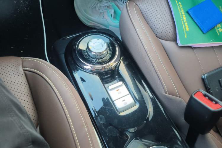 Used Wuling Bingo 2024 333 km Enjoyment Version Gear Lever