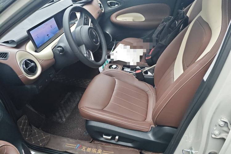 Used Wuling Bingo 2024 333 km Lingxi Connected Version Left Front Seat