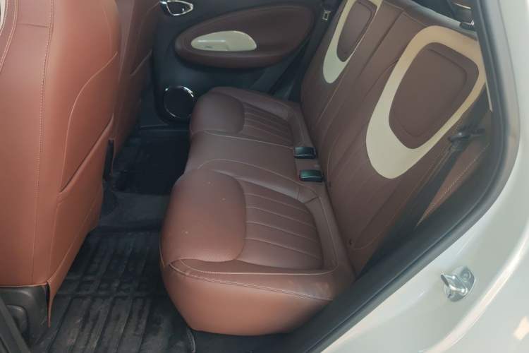 Used Wuling Bingo 2024 333 km Enjoyment Version Left Rear Seat