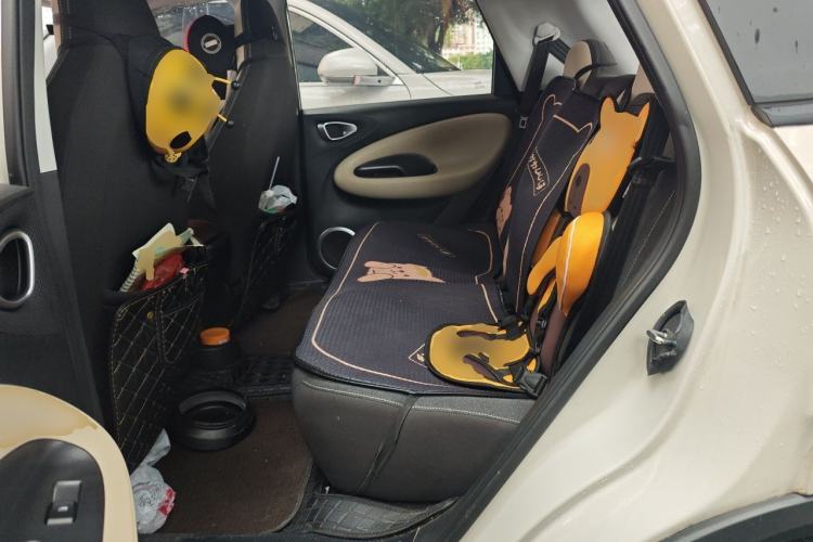 Used Wuling Bingo 2024 203km Light Edition Left Rear Seat