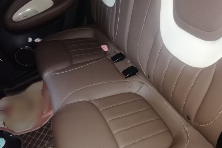 Used Wuling Bingo 2024 410 km Lingxi Deluxe Edition Left Rear Seat