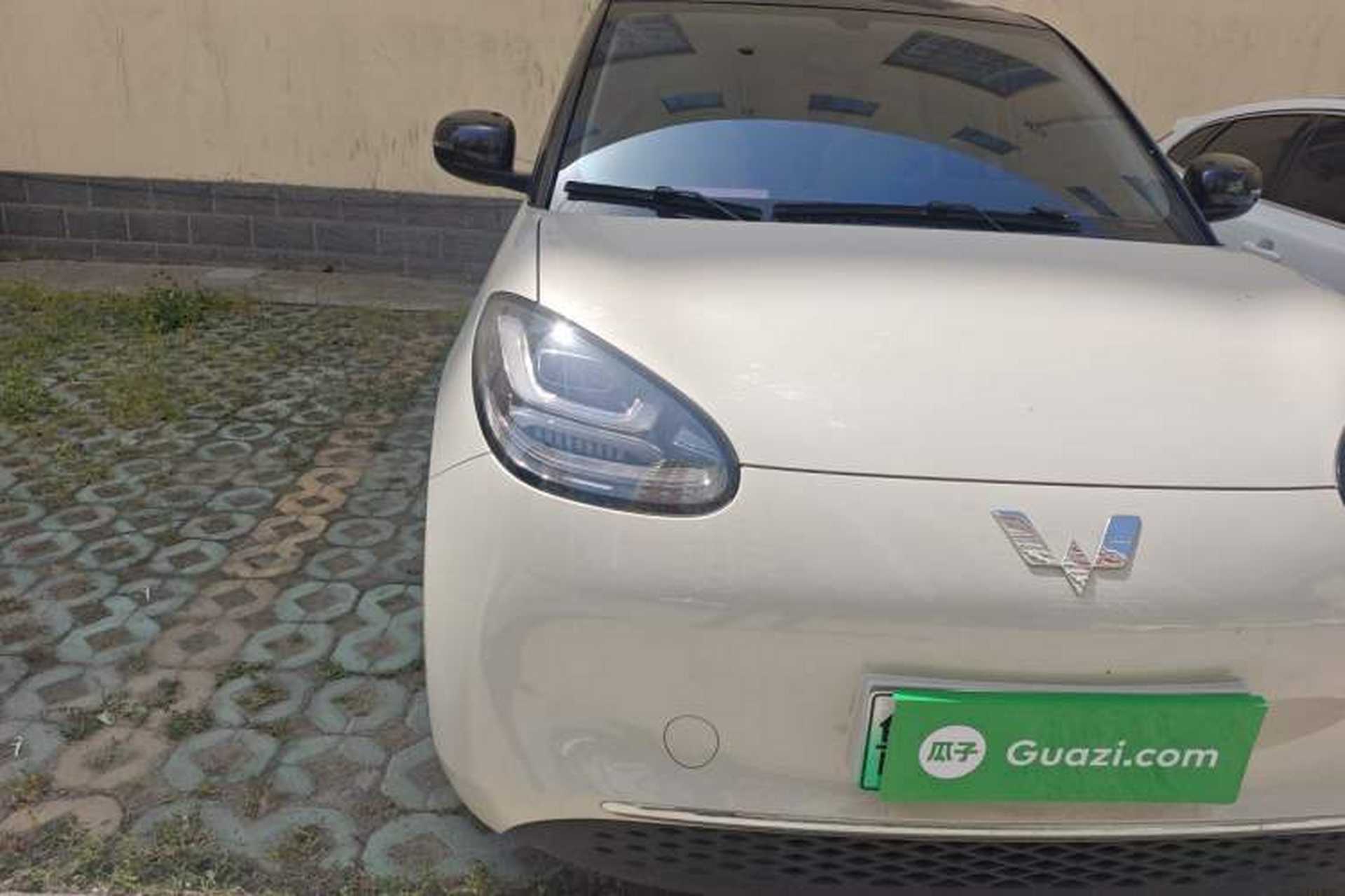 Used Wuling Bingo 2024 333 km Lingxi Connected Version Right Front Headlight
