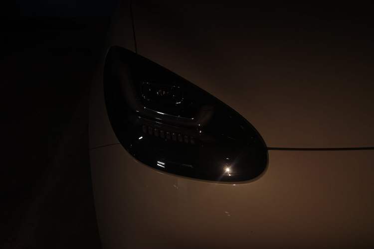 Used Wuling Bingo 2024 410 km Lingxi Deluxe Edition Right Front Headlight