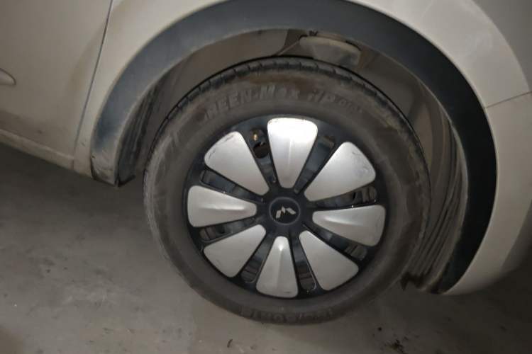 Used Wuling Bingo 2024 333 km Enjoyment Version Right Front Wheel Hub