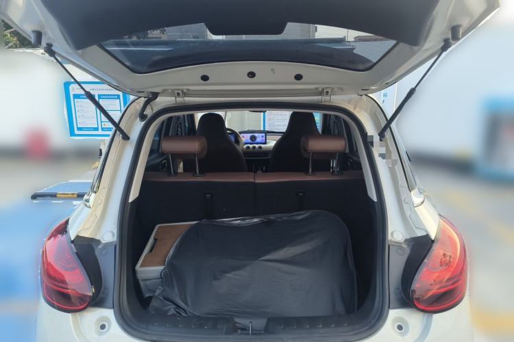 Used Wuling Bingo 2024 333 km Enjoyment Version Trunk