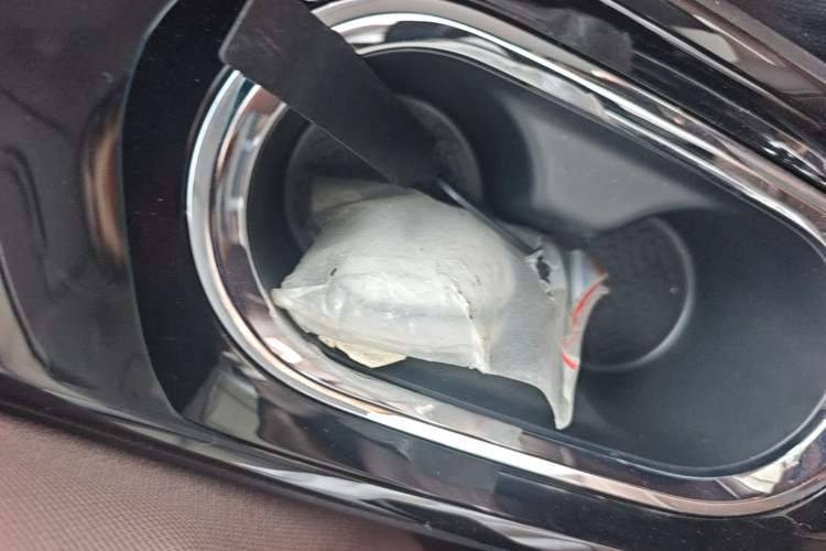 Used Wuling Bingo 2024 333 km Lingxi Connected Version Vehicle Key