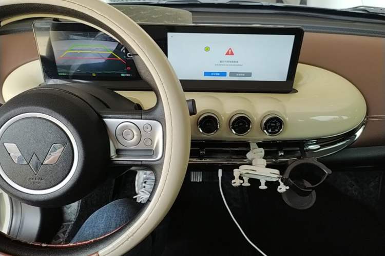 Used Wuling Bingo 2024 333 km Enjoyment Version Audio And AC Panel