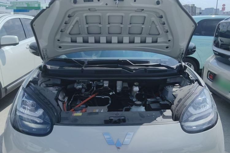 Used Wuling Bingo 2024 333 km Lingxi Connected Version Engine Bay