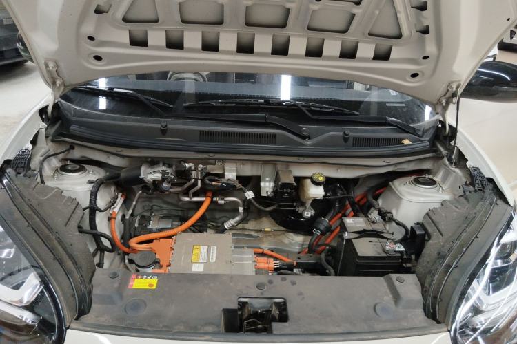 Used Wuling Bingo 2024 203km Light Edition Engine Bay