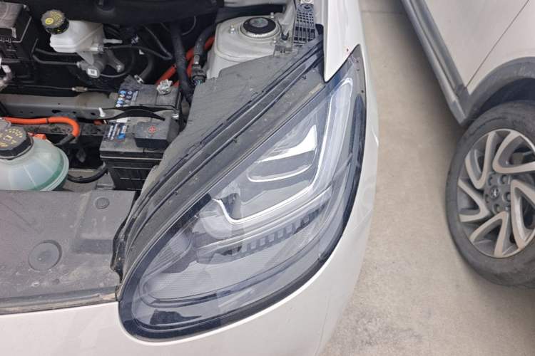 Used Wuling Bingo 2024 333 km Lingxi Connected Version Engine Bay Left