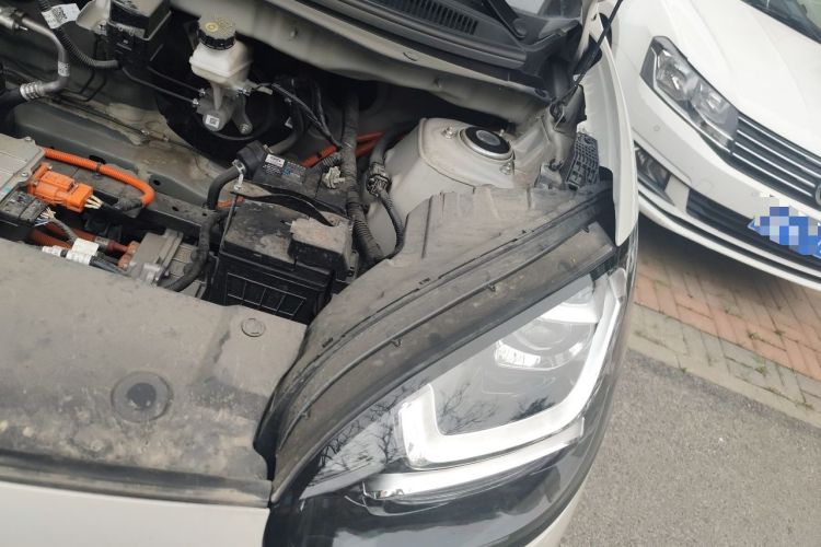 Used Wuling Bingo 2024 203km Light Edition Engine Bay Left