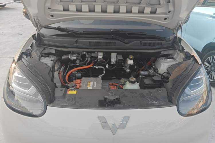 Used Wuling Bingo 2024 333 km Enjoyment Version Engine Bay