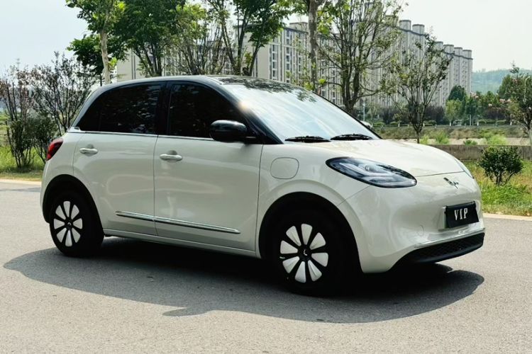 Used Wuling Bingo 2024 333 km Enjoyment Version Exterior 8
