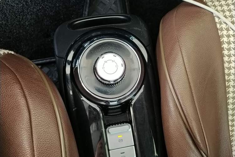 Used Wuling Bingo 2024 333 km Enjoyment Version Gear Lever