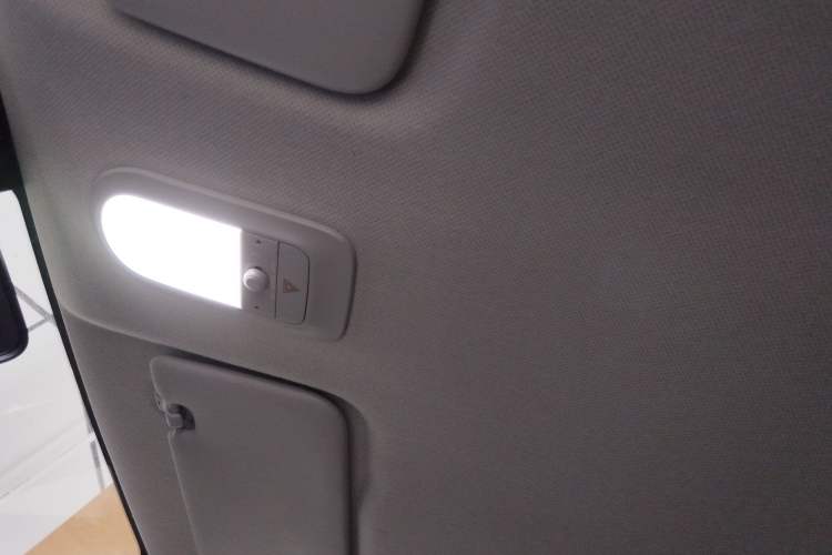 Used Wuling Bingo 2024 203km Light Edition Headliner