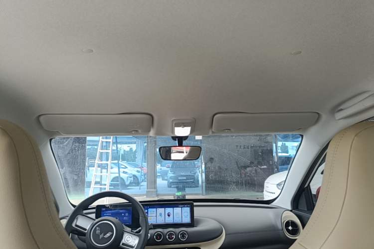 Used Wuling Bingo 2024 203km Light Edition Headliner
