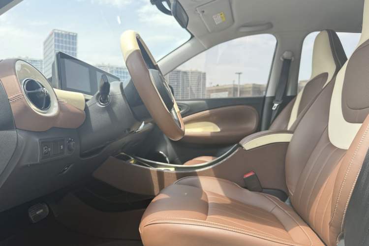 Used Wuling Bingo 2024 333 km Enjoyment Version Interior 2