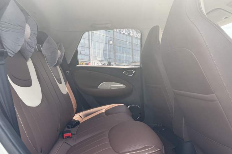 Used Wuling Bingo 2024 333 km Enjoyment Version Interior 6