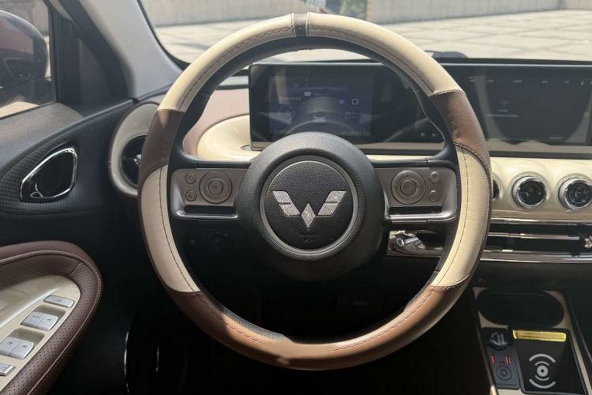Used Wuling Bingo 2024 333 km Enjoyment Version Interior 7