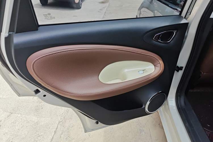 Used Wuling Bingo 2024 333 km Enjoyment Version Interior 8