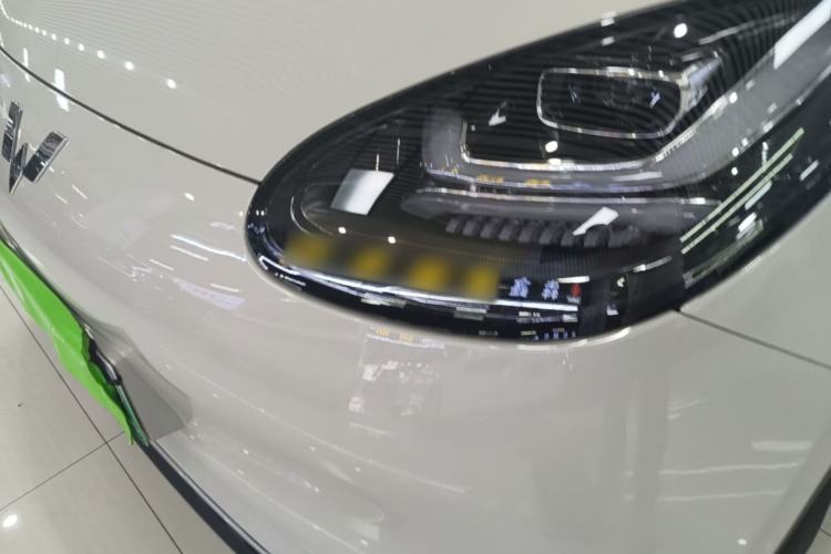 Used Wuling Bingo 2024 333 km Lingxi Connected Version Left Front Headlight